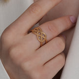 KNOT RING